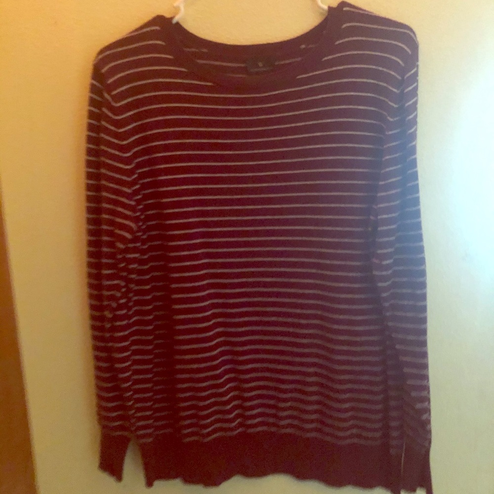 A long sleeve shirt